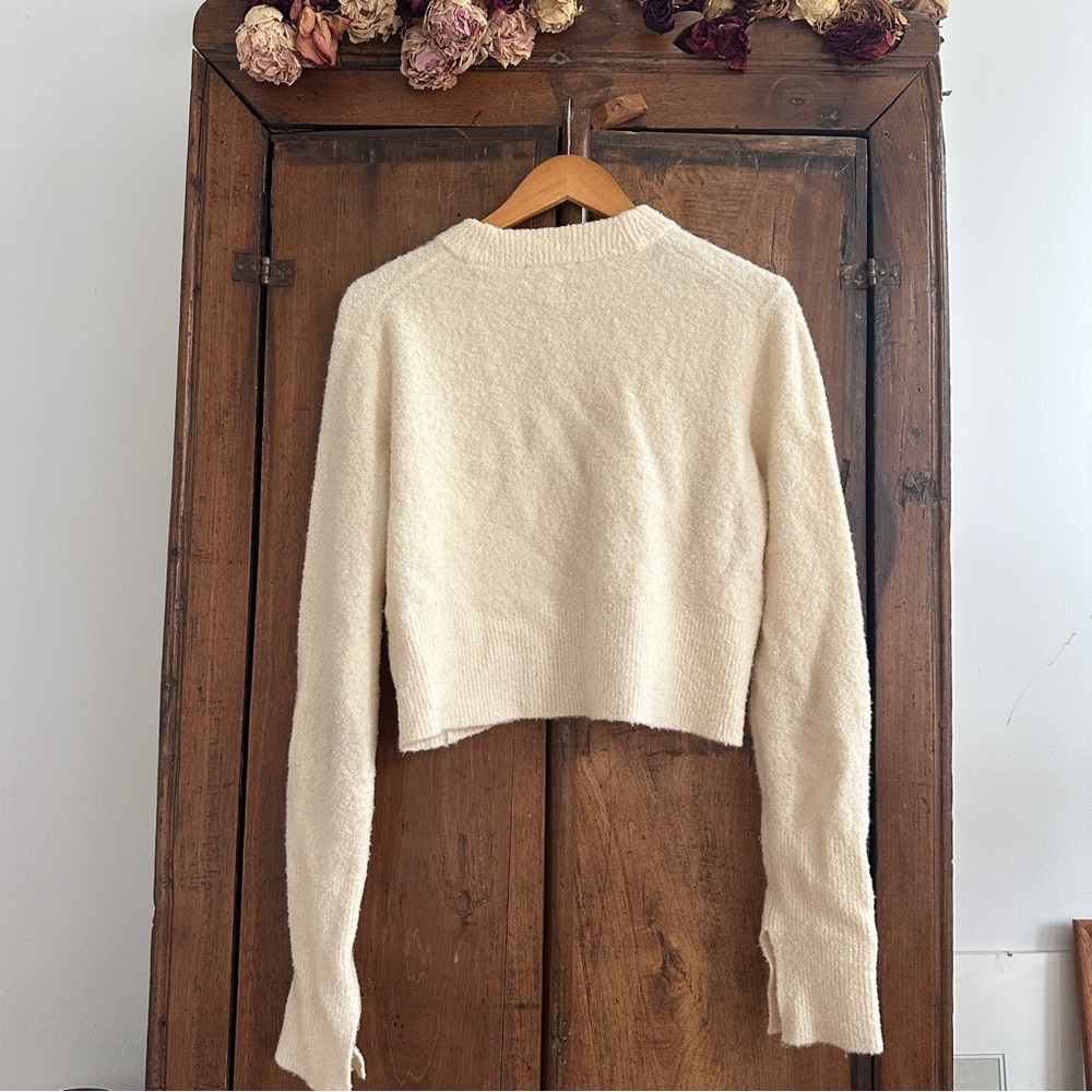 Cream Cropped Sweater - Picture 3 of 3